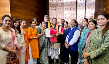 CG - शासकीय भूमि आवंटित करने की मांग: भवन के लिए इनर व्हील क्लब ऑफ़ जगदलपुर ने मांगी जमीन, इनर व्हील क्लब ऑफ़ की अध्यक्षा ममता सिंह राणा के नेतृत्व में मुख्यमंत्री को सौपा ज्ञापन...