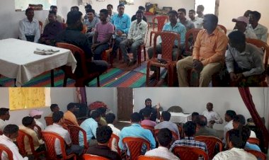 बस्तर लोकसभा प्रत्यासी के समर्थन मे लगातार नरेन्द्र भवानी समाज प्रमुख लीडर्स के बैठक मे पहुँच लखमा के पक्ष मे समर्थन मांग , कर रहें अपील संविधान मानने वाले, जितने वाले प्रत्यासी को करें मतदान, बहुमूल्य वोट को ना करें वेस्ट, जिला सुकमा मिला आशीर्वाद - नरेन्द्र भवानी /छ. ग.यु. म.