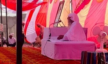 रट लो की तकलीफों को दूर करने और भविष्य में तकलीफें न आवे, उसके लिए जयगुरुदेव नाम की ध्वनि हमको बोलना है...