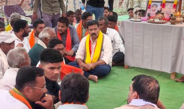 ग्राम भैंसबोड में तालाब में डूबने से दो  बच्चों की हुई थी मौत ,उप मुख्यमंत्री ने घर जाकर दी श्रद्धांजलि।