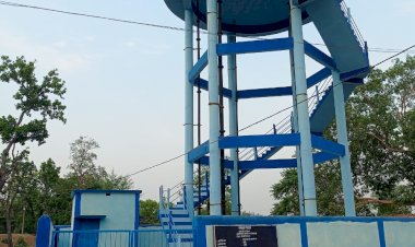 सोंठी में नल जल योजना के तहत लाखों की लागत से बनी पानी टंकी सिर्फ बढ़ा रहा गांव की शोभा ना खोदा गया बोर ना हो रही पानी की सप्लाई पानी की भीषण समस्या से जुझ रहें ग्रामीण क्या कहते है गांव के सरपंच जानें पढ़े पूरी खबर