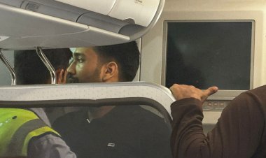 CG ब्रेकिंग : राजधानी में इंडिगो की फ्लाइट में टला बड़ा हादसा, टेक ऑफ के दौरान युवक ने किया ये कांड, मचा हड़कंप…..