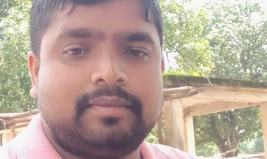 रामगढ़ स्थित राम जानकी मंदिर परिसर में  विभिन्न मूलभूत सुविधा कराए जाने को लेकर
 पत्रकार एवं सामाजिक कार्यकर्ता राजेश प्रसाद गुप्ता ने कलेक्टर को ज्ञापन सौंप कर की मांग।