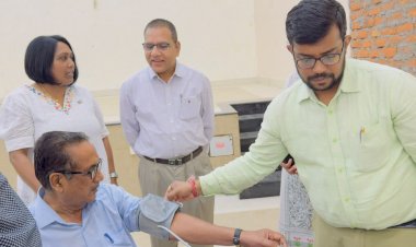 रोटरी क्लब द्वारा रोटरी डायबिटीज क्लीनिक का शुभारंभ...