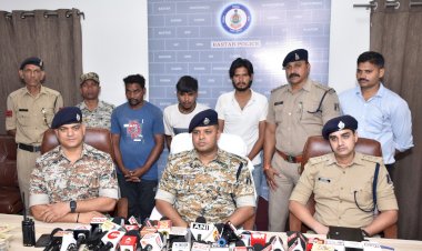 CG - 06 आरोपियों ने मिलकर सुने घर में सोना-चांदी नगदी रकम सहित चोरी की रकम से खरीदी हुई कार और एक बाईक कुल किमती सामान छः लाख पचास हजार रूपये के साथ पुलिस ने किया गिरफ्तार...