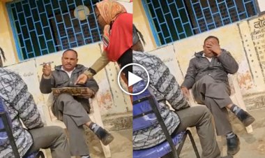 CG - शराब के नशे में टल्ली होकर हेड मास्टर पहुंचा स्कूल : बोला-मैं चाहूं तो तीन महीने का वेतन कटवा सकता हूं...मेरी पहचान बड़े-बड़े नेता मंत्रियों से है, बातचीत का तेजी से वायरल हो रहा वीडियो.....