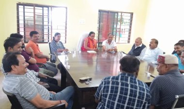 बाँकीमोंगरा क्षेत्र के मुक्तिधामों का होगा कायाकल्प,प्रशासन का मिलेगा सहयोग पालिका के सदस्यों ने दिलाया भरोसा......