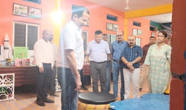 छ.ग. शिक्षा सचिव द्वारा किया गया कस्तूरबा लखनपुर 
का आकस्मिक निरीक्षण