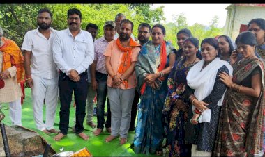 नवगठित नगर पालिका परिषद बाँकीमोंगरा में विकास कार्यों का प्रथम भूमिपूजन आज कटाईनार में हुआ,सदस्यों सहित क्षेत्रवासी रहे उपस्थिति,देखे पूरी खबर.....