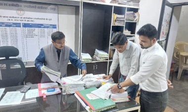CG - SDM और तहसीलदार को नोटिस: अचानक एसडीएम और तहसील कार्यालय पहुंचे संभागायुक्त... दिए ये निर्देश....