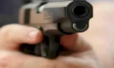 CG - बैग में पिस्टल लेकर स्कूल पहुंचा छात्र, बच्चे के पास पिस्टल देख शिक्षकों के उड़े होश, फिर जो हुआ.....