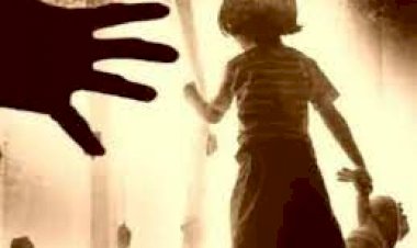 CG - हैवानियत की हदें पार : पड़ोसी ने 5 साल की मासूम से किया रेप का प्रयास, फिर हुआ ये...... पूरा मामला जान उड़ जाएंगे होश......