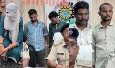 CG - महिला समेत 5 रंगे हाथों गिरफ्तार: बड़े रैकेट का भंडाफोड़, 43 लाख की संपत्ति भी जप्त....