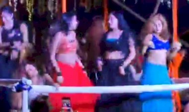 VIDEO: आर्केस्ट्रा में बार बालाओं का चल रहा था डांस, छत गिरने से धड़ाधड़ गिरे लोग, 100 से अधिक घायल, मची चीख-पुकार, देखें वीडियो....