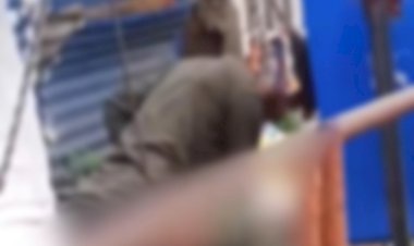 सरेआम रेप का खौफनाक VIDEO वायरल: पहले पिलाई जबरन शराब, महिला से फुटपाथ पर दुष्कर्म, फिर जो हुआ....