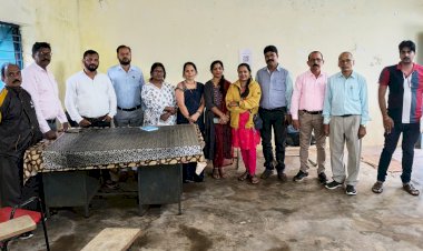 कर्मचारी / अधिकारी   फेडरेशन ने की मसाल रैली कि तैयारी...