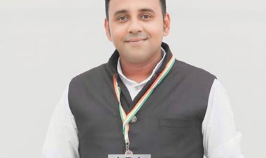 केन्द्रीय इस्पात मंत्री बस्तर की जनता को स्पष्ट करें प्लांट नीलामी का जायजा लेने या मोदी की गारंटी को पूरा करने आए हैं बस्तर - जावेद खान 