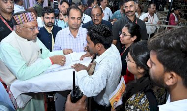 CG - मुख्यमंत्री का जनदर्शन : CM जनदर्शन कार्यक्रम में बढ़ी सुविधाएं, प्रदेशभर से आए लोगों को चाय-नाश्ते के साथ मिल रही ये सुविधा, मुख्यमंत्री ने दिए निर्देश.....
