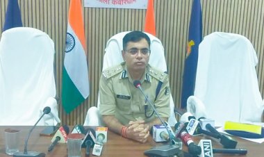 बिग ब्रेकिंग कवर्धा....
छत्तीसगढ़ सरकार का बड़ा एक्शन थाना प्रभारी सहित 23 पुलिसकर्मी दो सिपाही व डीएसपी के ऊपर हुई कार्यवाही.... देखें वीडियो