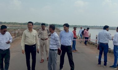 मुख्य अभियंता, सेतु परिक्षेत्र रायपुर श्री एम.एल.उराव ने किया मेघा पुल का निरीक्षण