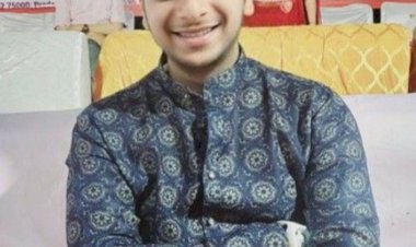 CG - बस्तर लंबे समय से हमारे छत्तीसगढ़ का एक खूबसूरत पर्यटन स्थल माना जाता रहा है, शिक्षा माफिया लगातार बस्तर विभाग के क्षेत्र में दिन रात कारोबार कर रहे हैं, पैरामेडिकल कॉलेज जो अवैध रूप से चल रहा है, इस पर लगाम लगाने के लिए योगी देवांगन ने स्वास्थ्य मंत्री को ज्ञापन सौपा...