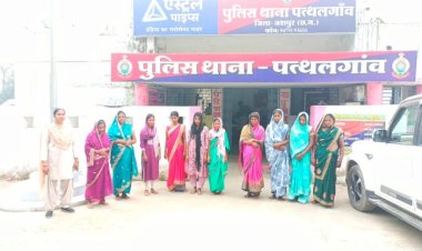 CG - चैन स्नेचिंग करने वाली महिला गिरोह का पर्दाफाश : भीड़ का फायदा उठाकर करती थी हाथ साफ, 8 मंगलसूत्र बरामद, पुलिस ने शातिर महिला चोरों को ऐसे धर दबोचा......