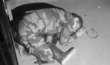 CG - जवान ने की आत्महत्या : सर्विस राइफल से खुद को मारी गोली, मौके पर ही हुई मौत, कुसमुंडा खदान में ड्यूटी पर था तैनात जवान, मचा हड़कंप.....