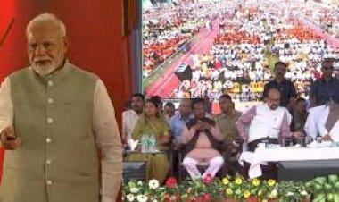 CG Flight Service : हवाई यात्रियों के लिए बड़ी खुशखबरी, छत्तीसगढ़ को मिला एक और एयरपोर्ट, प्रधानमंत्री नरेन्द्र मोदी ने किया मां महामाया एयरपोर्ट का उद्घाटन.....