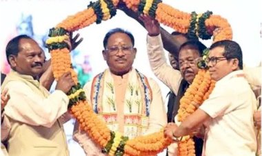 CG - मुख्यमंत्री विष्णु देव साय के हाथों हुआ आदिवासी लोक नृत्य महोत्सव का शुभारंभ, कार्यक्रम में देशभर से आए कलाकारों से किया ये वादा....