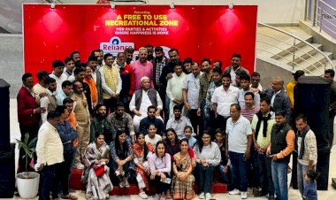 सांसद दामोदर अग्रवाल के नेतृत्व में भाजपा कार्यकर्ताओं ने देखी साबरमती रिपोर्ट फ़िल्म