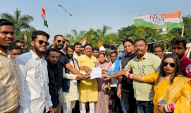 बस्तर जिला कॉंग्रेस कमेटी शहर / ग्रामीण द्वारा स्वास्थ्य व्यवस्था की बहाली को लेकर डिमरापाल हॉस्पिटल अधीक्षक को सौंपा ज्ञापन...