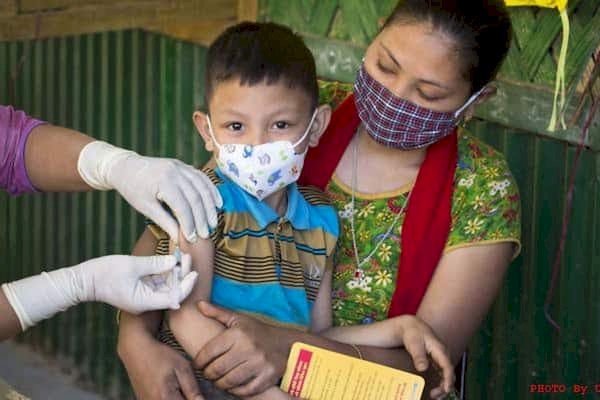 खुशखबरी: '12 साल से ऊपर के बच्चों के लिए वैक्सीन तैयार'.... Pfizer ने केंद्र सरकार से मांगी 'फास्ट ट्रैक' मंजूरी.... रखी ये शर्त......