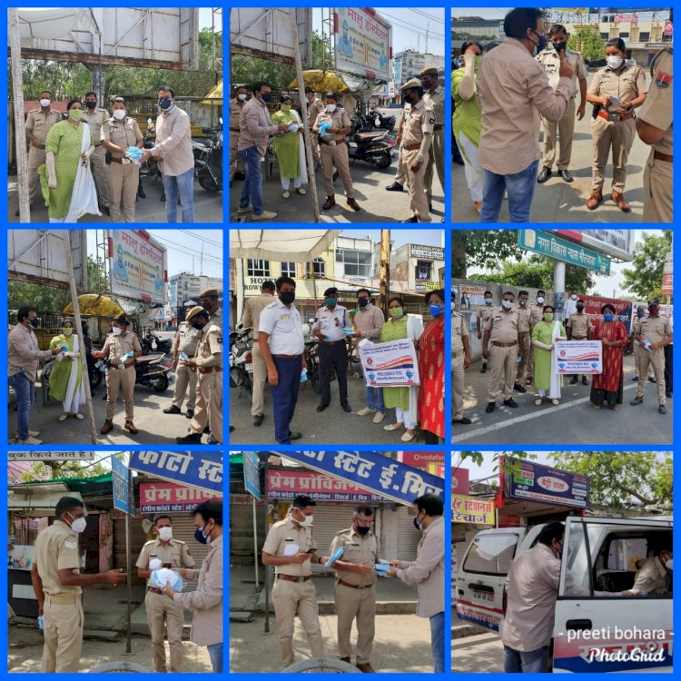 पुलिस के जवानों को किए मास्क वितरित