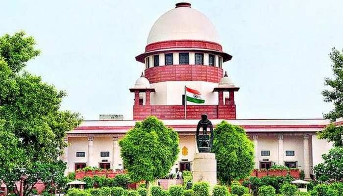 सुप्रीम कोर्ट में केंद्र सरकार ने किया दावा.... साल के अंत तक 18 के ऊपर के सभी लोगों को लग जायेगा कोरोना वैक्सीन…..