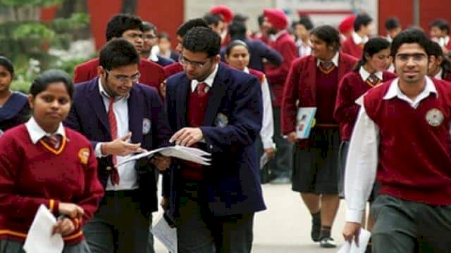 एग्जाम ब्रेकिंग: 12वीं का रिजल्ट और आगे एडमिशन कैसे: सीबीएसई-आईसीएसई एग्जाम रद्द.... सीबीएसई के बाद सीआईएससीई ने भी रद्द की 12वीं बोर्ड परीक्षा.... जानें किस आधार पर तय हो सकते हैं परीक्षा के परिणाम.....