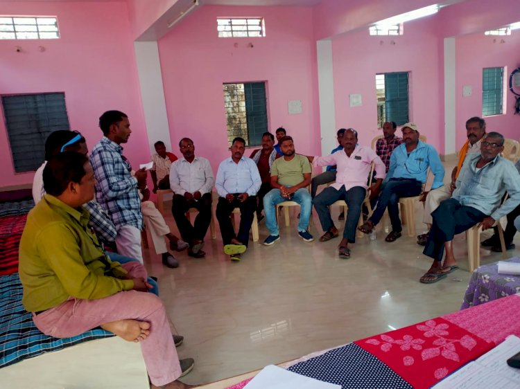 नगरी ब्लॉक के बेलरगांव में पंचायत प्रतिनिधियों व स्थानीय अमले की सक्रियता से बढ़ते कोरोना संक्रमण पर पाया काबू....पढ़ें पूरी खबर...!