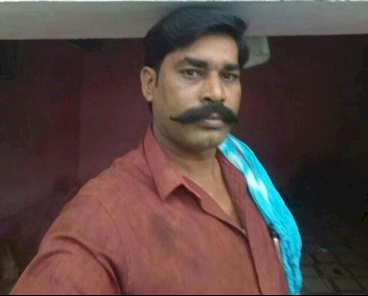 मस्तूरी जनपद पंचायत के अंतर्गत आने वाले ग्राम पंचायत ठरकपुर जो जंगल के बीचो बिच बसा है यहाँ के सरपंच के नेक कार्यो का क्षेत्र में होती है चर्चा सभी सरपंचो के बन सकते है आदर्श