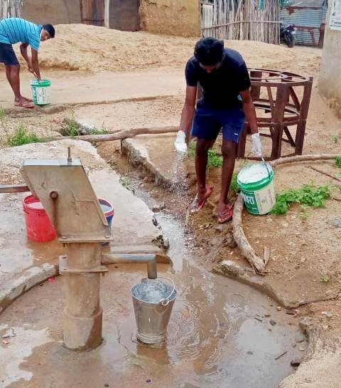मानसून पूर्व नालियों की साफ-सफाई में जुटा सफाई अमला