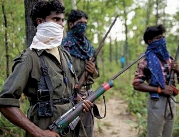 बिग CG न्यूज: पुलिस-नक्सली मुठभेड़ में मास्टर माइंड 1 नक्सली ढेर.... शव सहित हथियार बरामद... जंगल में DRG ने लाखों के इनामी नक्सली को मार गिराया.... पोरदेम के जंगल में एनकाउंटर.....