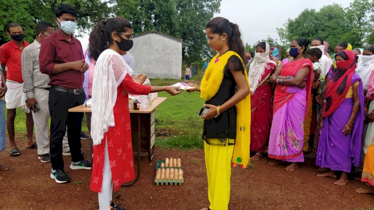 रोका-छेका के शुभारम्भ पर पशुधन विकास विभाग द्वारा लगाया गया शिविर..विभागीय योजनाओं की दी जानकारी, वितरित की औषधि..