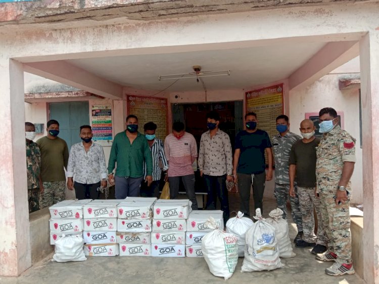 बड़ी खबर: MP की शराब CG में.... लग्जरी कार में 18 लाख की अंग्रेजी शराब लेकर आ रहे थे.... नाकाबंदी कर पुलिस ने दबोचा.... 6 तस्कर गिरफ्तार.....