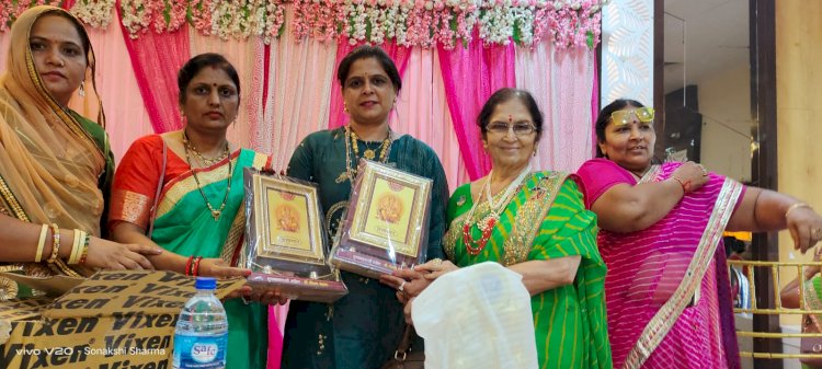समाजसेविका सोनाक्षी शर्मा को बेस्ट क्लब अवार्ड से नवाजा