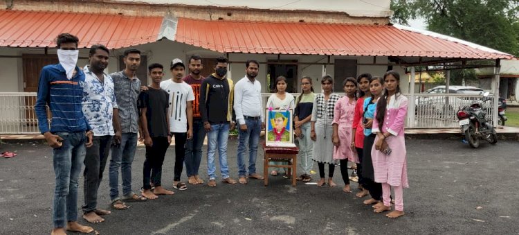 नेताजी सुभाष चंद्र बोस के कार्यों को पण्डरिया एनएसयूआई ने किया स्मरण