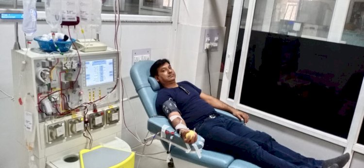 श्री मेवाड़ सेवा संस्थान द्वारा डेंगू मरीज को प्लेटलेट्स दान