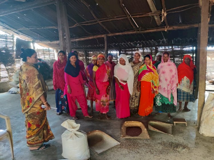 नगर अध्यक्षा बबिता माड़वी ने रेडी टू ईट निर्माण केंद्र का किया निरीक्षण..निर्माण की प्रक्रिया कि बारीकी से ली जानकारी