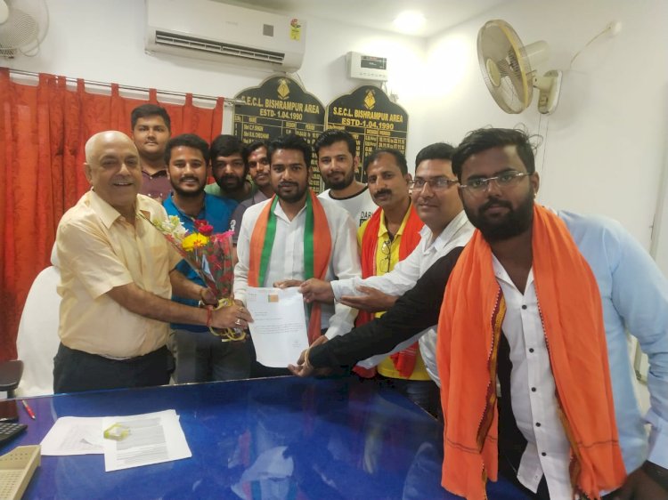 *युवा मोर्चा ने किया SECL महाप्रबंधक का धन्यवाद ..1.5 करोड़ की लागत से लगा शहर में स्ट्रीट लाइट...*