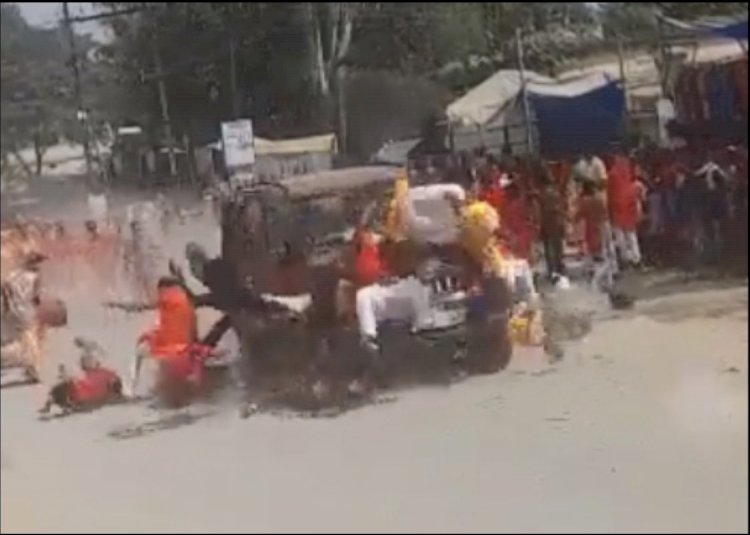 जशपुर की घटना पर अमित जोगी ने किया गहरा दुःख व्यक्त: क्या लखीमपुर की तरह जशपुर में मारे गए 4 और 40 जख्मी किसानों के साथ इतनी ही हमदर्दी दिखायेंगे मुख्यमंत्री?.... तेज रफ्तार ने ली निर्दोष किसानों की जान.... दोषियों पर हो कड़ी कार्यवाही......