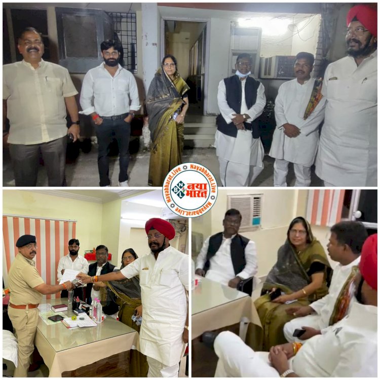 CG- कांग्रेसियों में भारी आक्रोश: कांग्रेस विधायकों और नेताओं के खिलाफ सोशल मीडिया पर आपत्तिजनक टिप्पणी.... सभी विधायक थानों में करा रहे FIR दर्ज.... निगम मंडलों के अध्यक्ष और संगठन के नेता भी मौजूद......