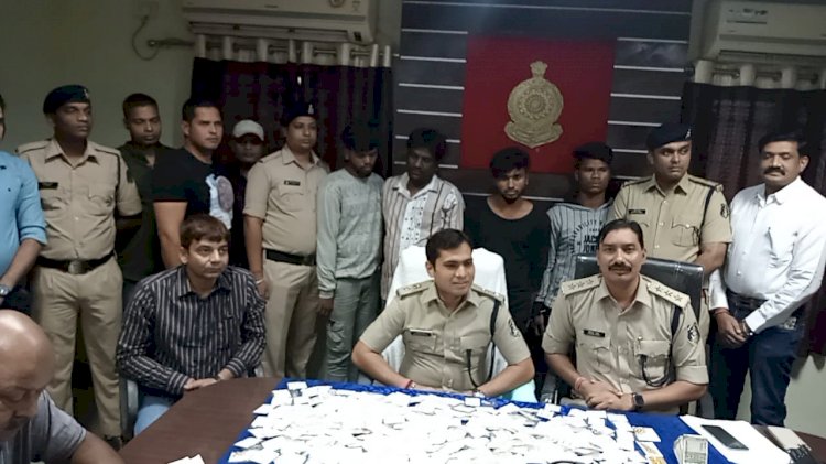 CG ज्वेलरी चोरी मामले में बड़ा खुलासा : ज्वेलर्स का ड्राइवर ही निकला मास्टरमाइंड…..प्रॉपर्टी डीलर बनने के लिए ड्राईवर बन गया सोना चोर…2 रिश्तेदारों संग मिलकर की थी प्लानिंग…..4000 CCTV खंगाल कर पुलिस पहुंची शातिरों तक……चोरों की प्लानिंग जानकर हो जाएँगे हैरान……