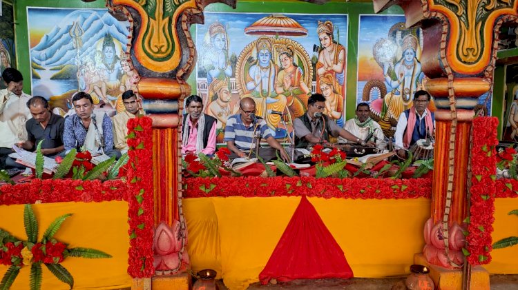 ओखरगढ़ में चल रहे अखंड नवधा रामायण का हुआ आज समापन भक्ति से ही मिलती है शक्ति देव पूजन से ही मन कि शांति और समृद्धि की होती है प्राप्ति-काशीराम रजक